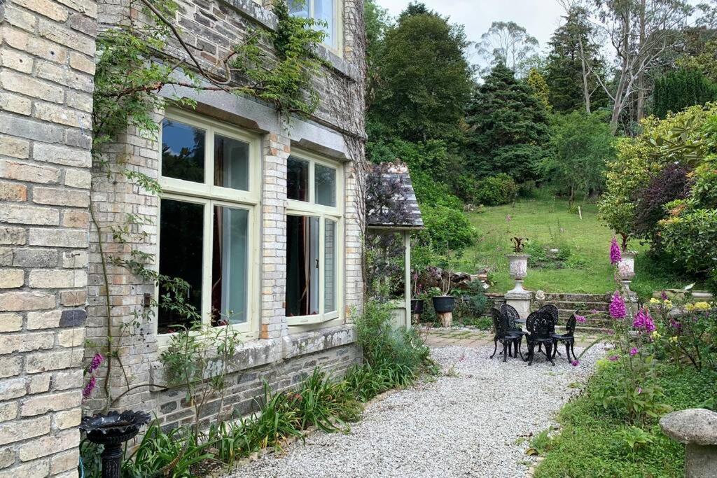 Luxurious Apartment In Historic Mansion - Sleeps 7 Ladock エクステリア 写真