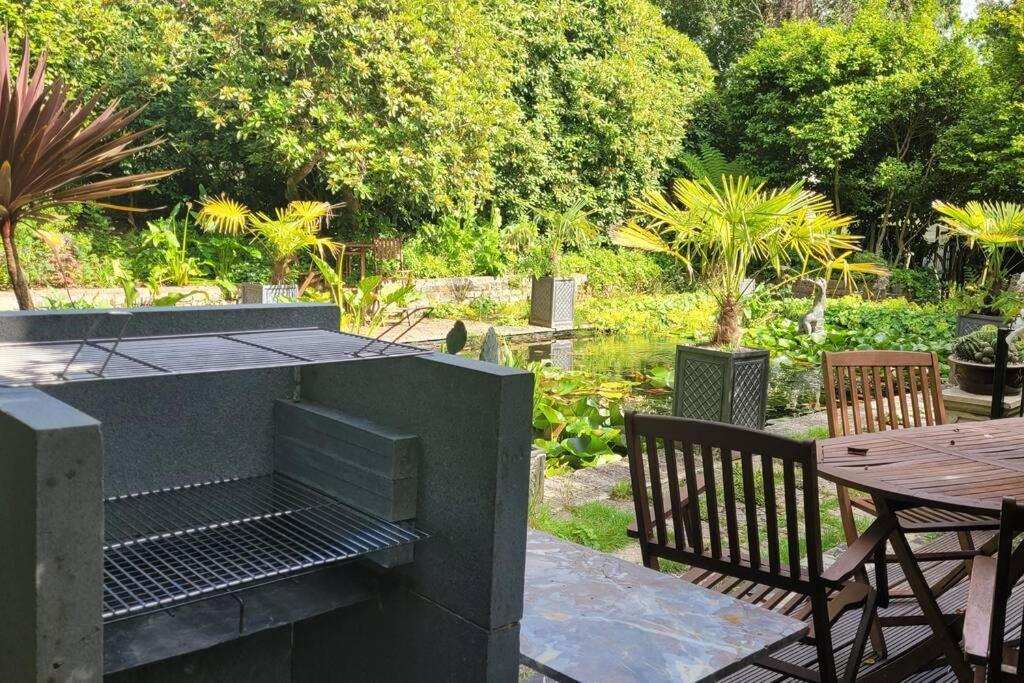 Luxurious Apartment In Historic Mansion - Sleeps 7 Ladock エクステリア 写真